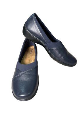 Clarks Cora Charm Flats Navy Slip-On Shoes Women's 9 Ultimate Comfort Technology
